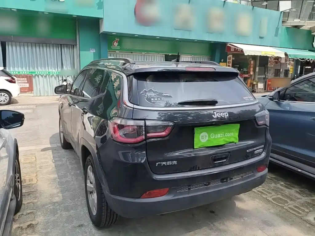 Jeep Compass — миниатюра 5