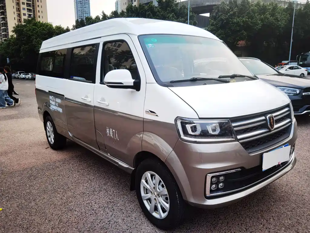 Jinbei Hiace X30L — миниатюра 4
