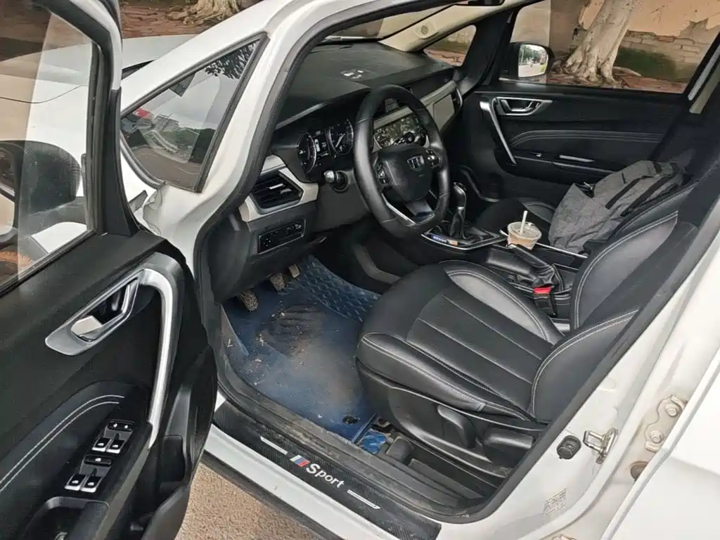 Geely Vision X3 — миниатюра 16