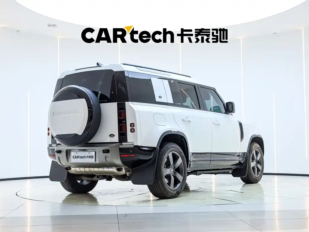 Land Rover Defender — миниатюра 7