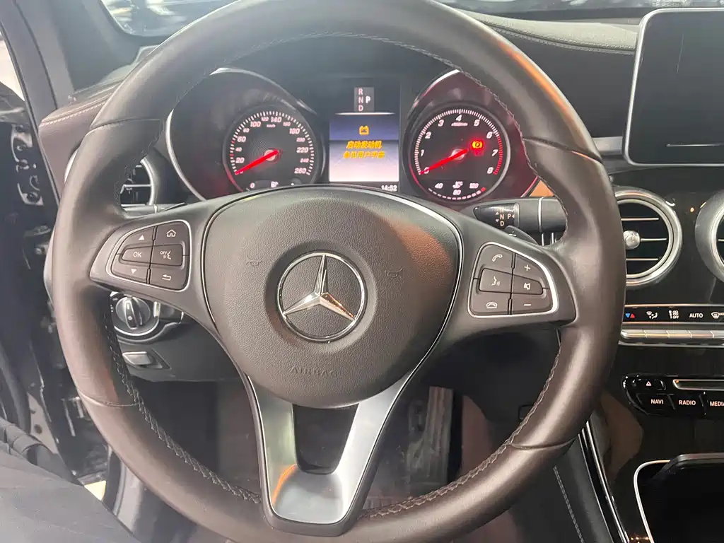 Mercedes-Benz GLC — миниатюра 7