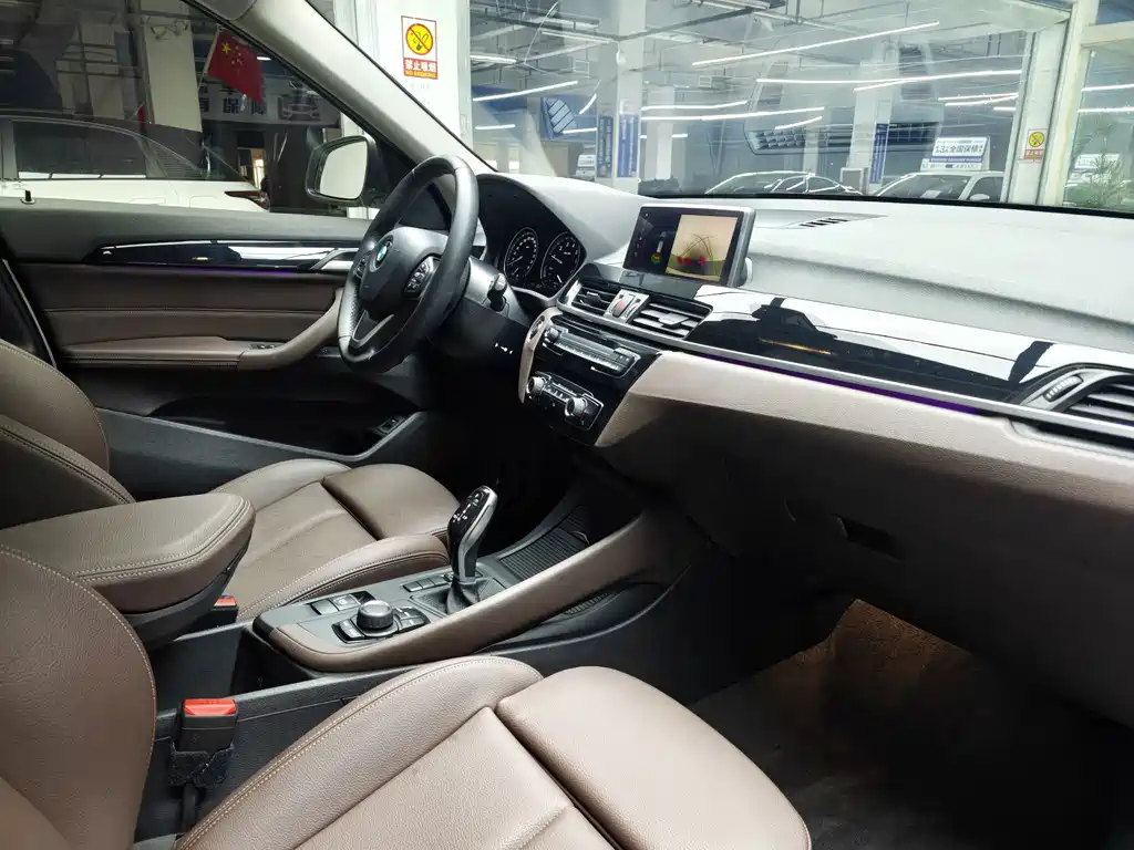 BMW X1 — миниатюра 9
