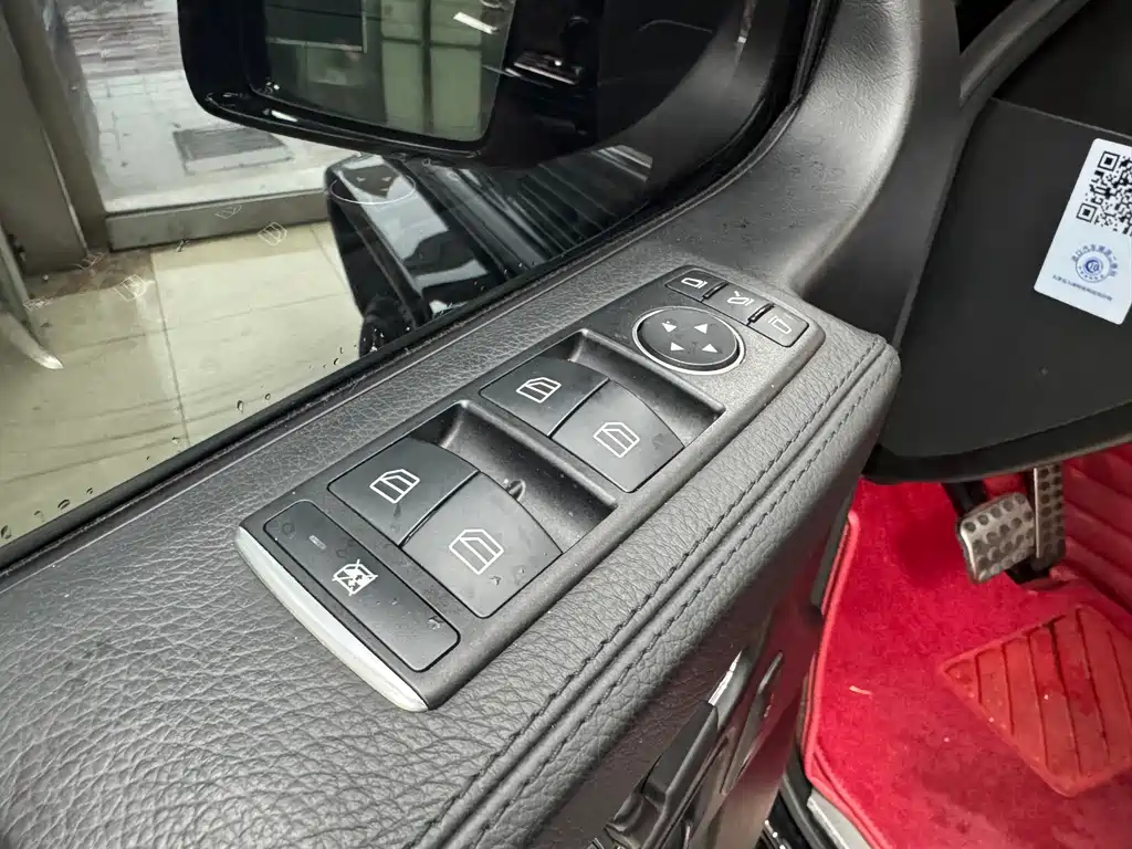 Mercedes-Benz G-Class — миниатюра 22