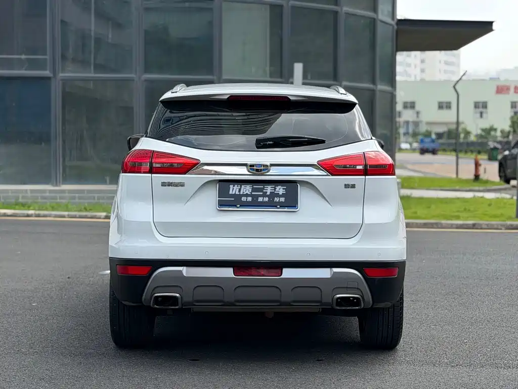 Geely Boyue — миниатюра 8