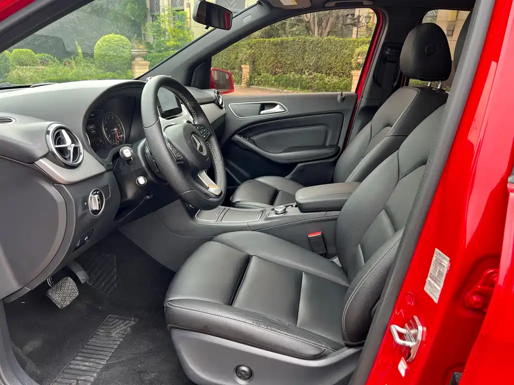 Mercedes-Benz B-Class B 2015 B 200 Fashion
