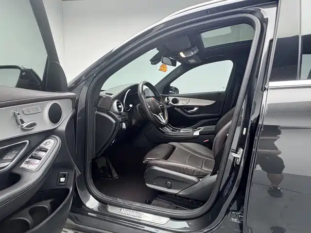 Mercedes-Benz GLC — миниатюра 16