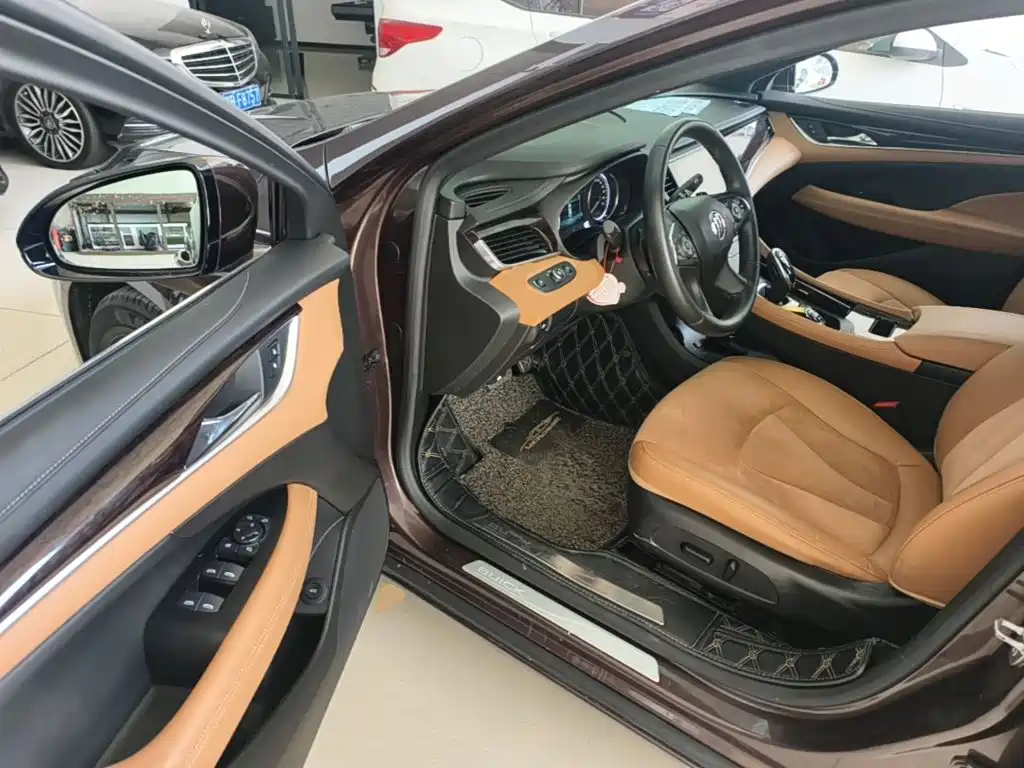Buick LaCrosse — миниатюра 16