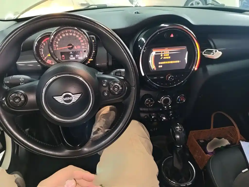 MINI Mini — миниатюра 10