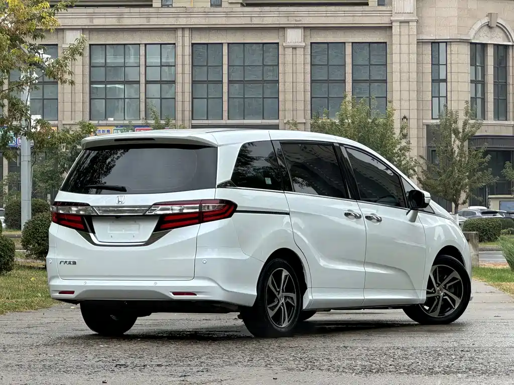Honda Odyssey — миниатюра 4