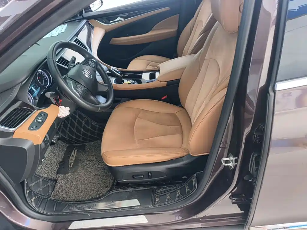 Buick LaCrosse — миниатюра 15