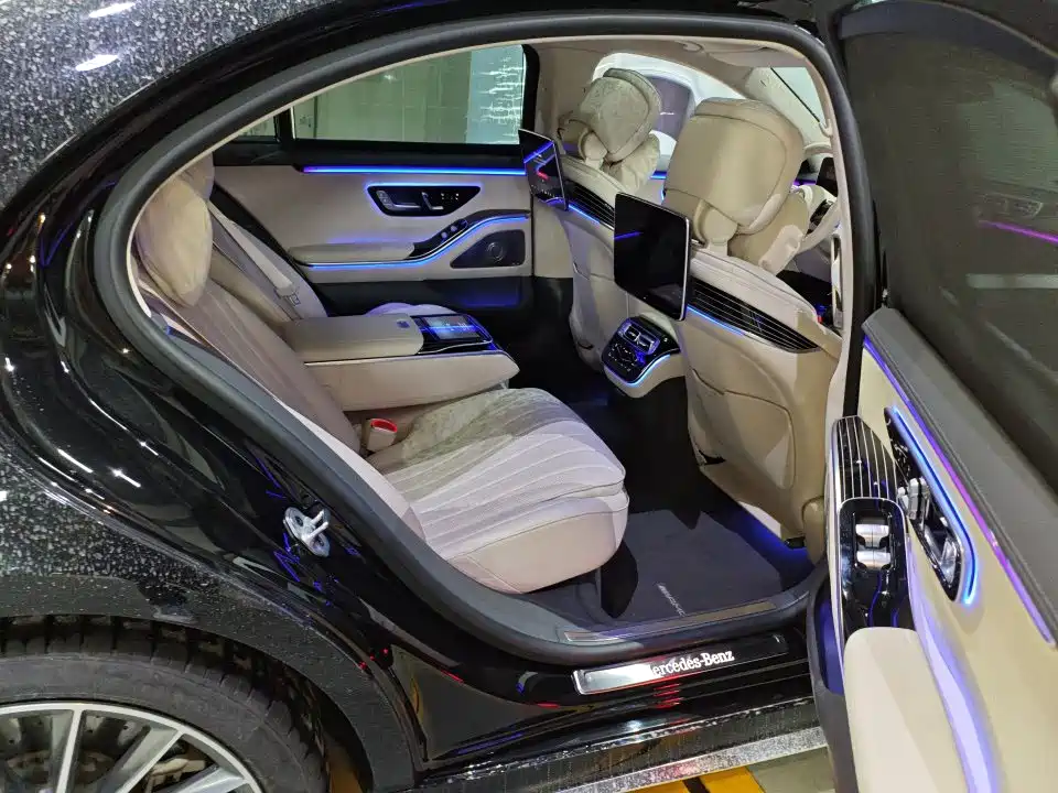 Mercedes-Benz S-Class — миниатюра 6