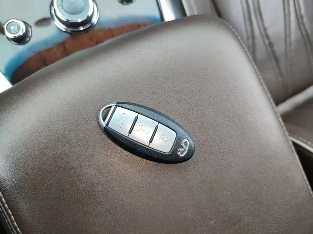 Infiniti QX60 (Import) — миниатюра 9