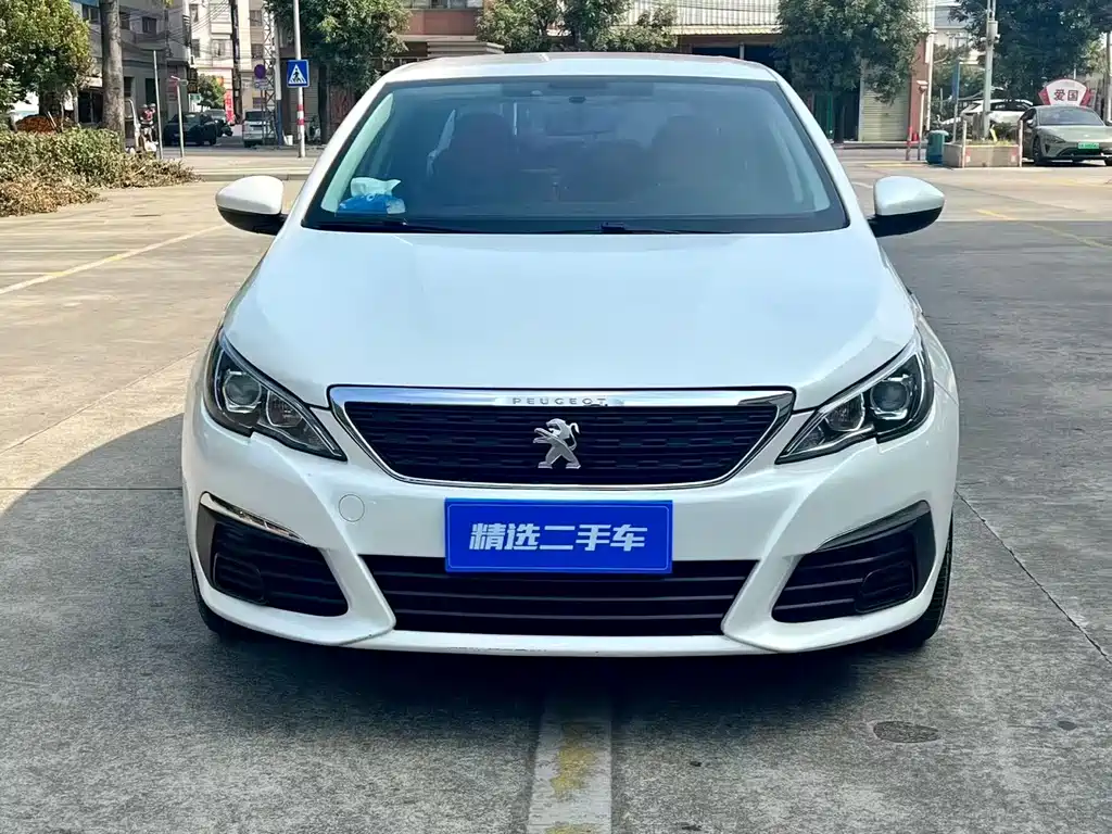 Peugeot 308 — миниатюра 2