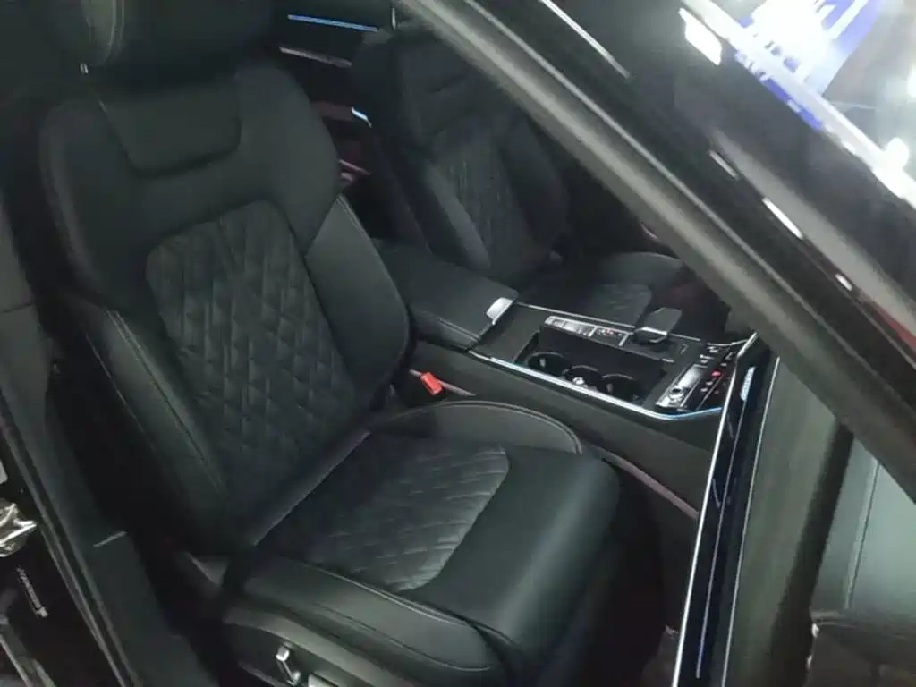 Audi A6L — миниатюра 25