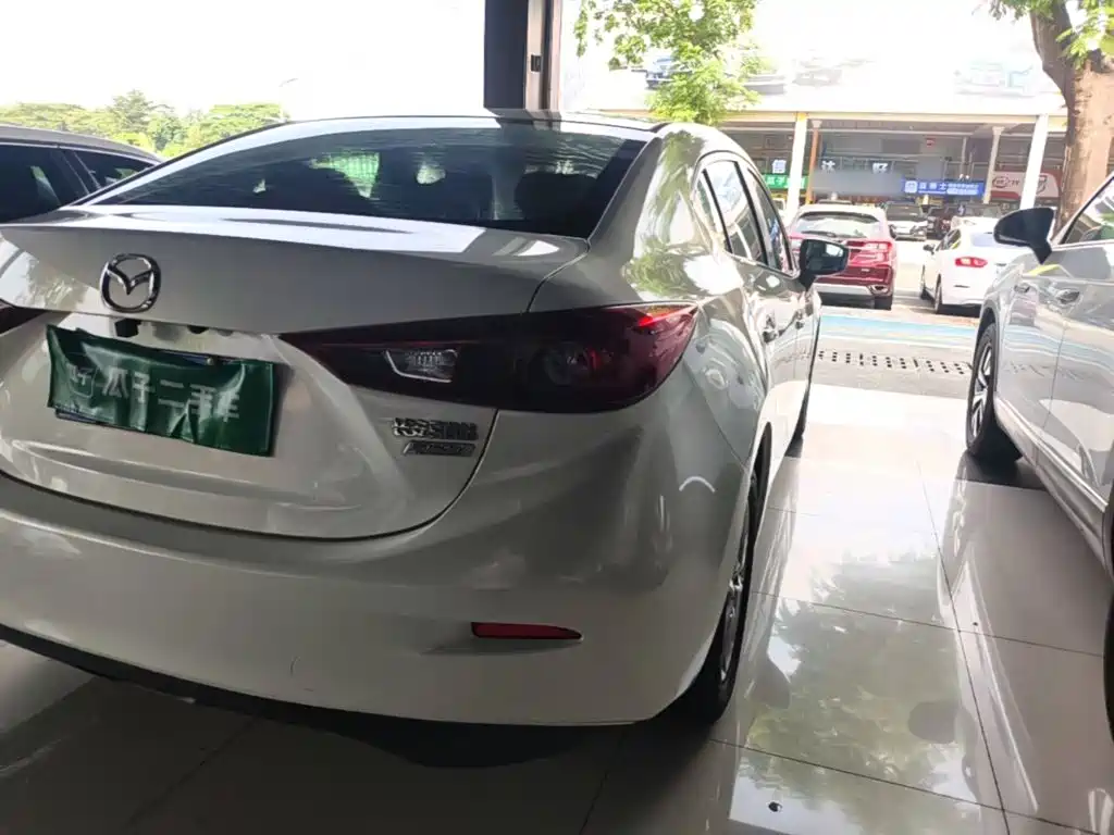 Mazda 3 Axela — миниатюра 24