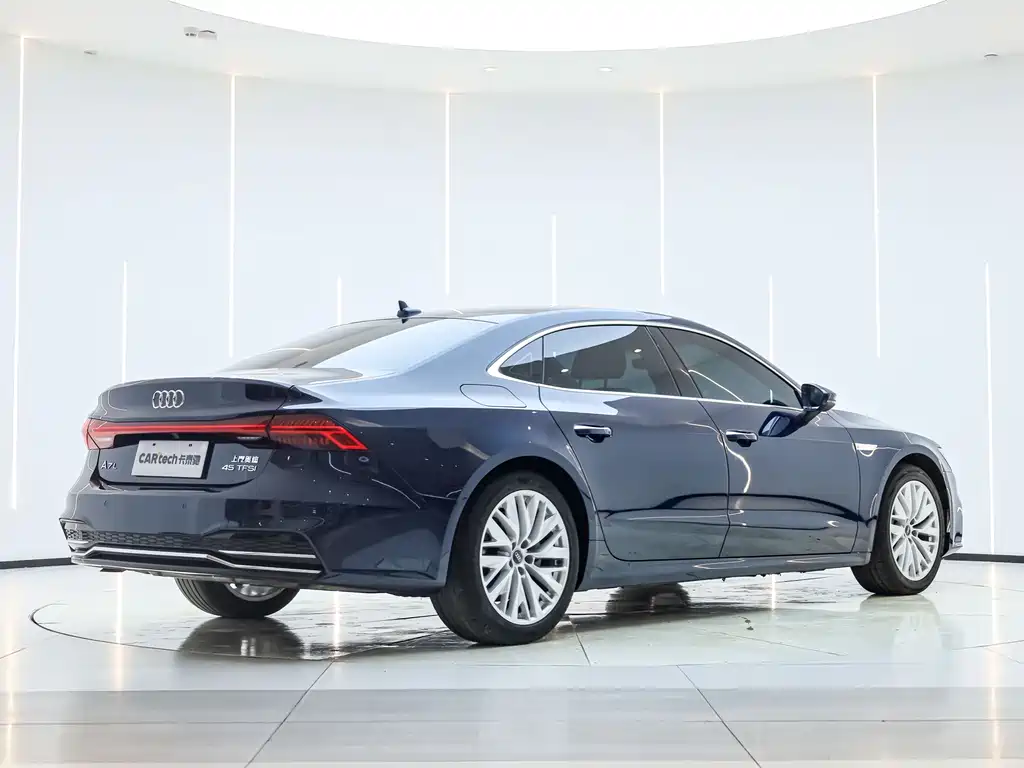 Audi A7L 2024 45TFSI S-line