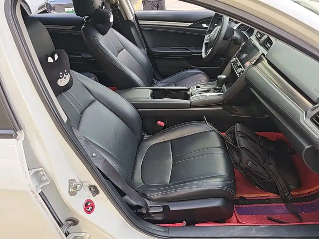 Honda Civic — миниатюра 25