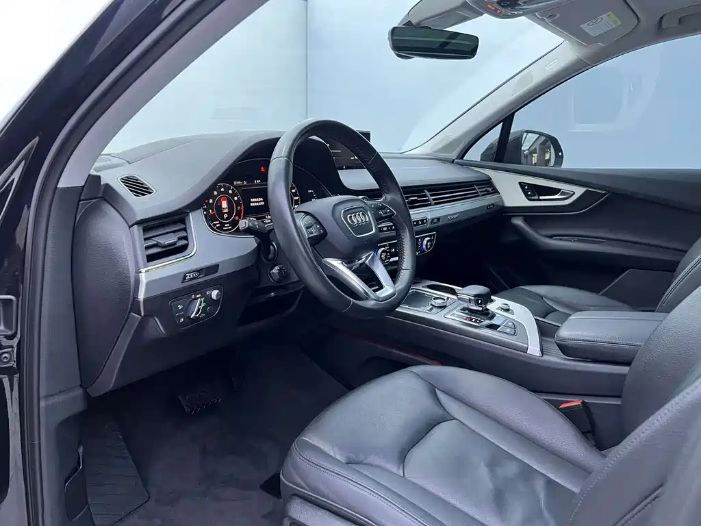 Audi Q7 — миниатюра 10