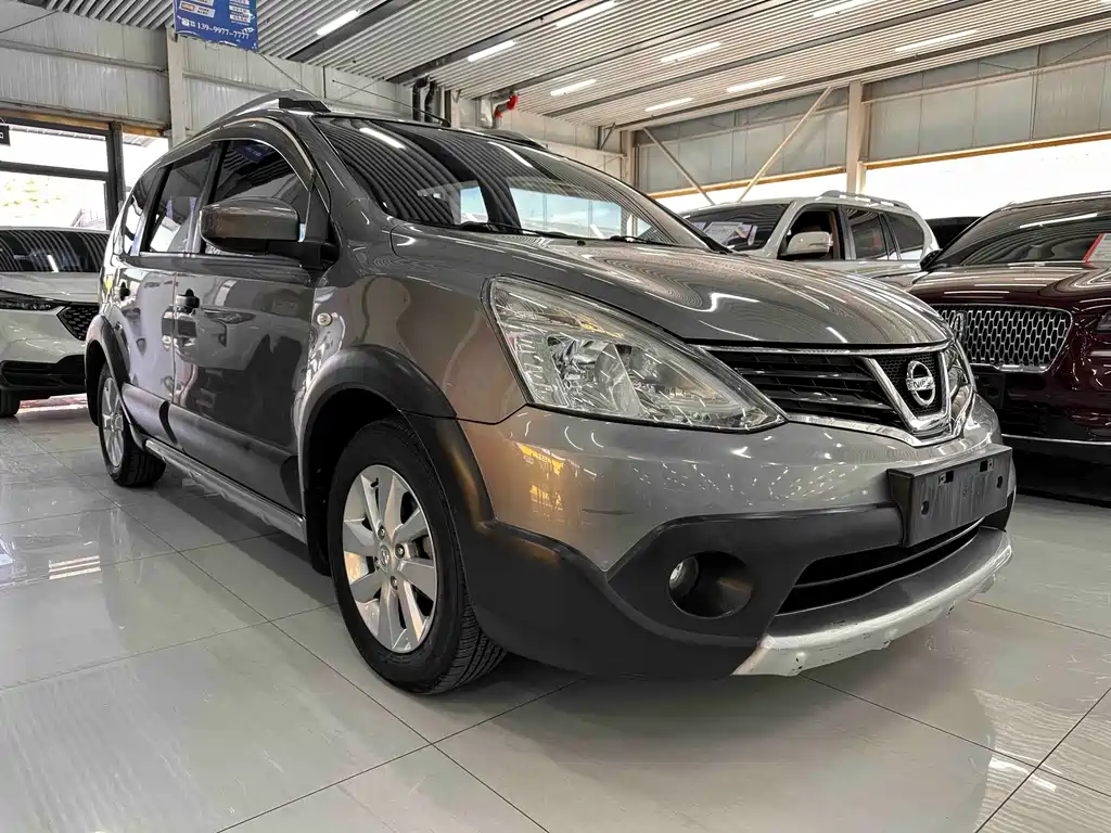 Nissan Livina — миниатюра 3