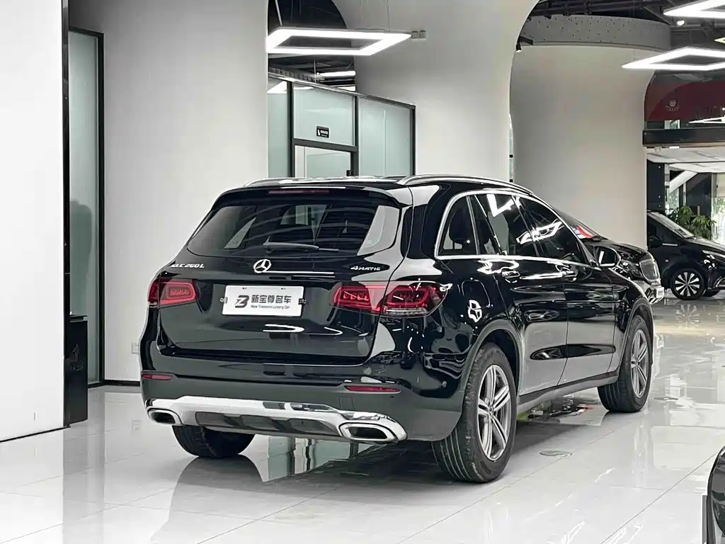 Mercedes-Benz GLC — миниатюра 10