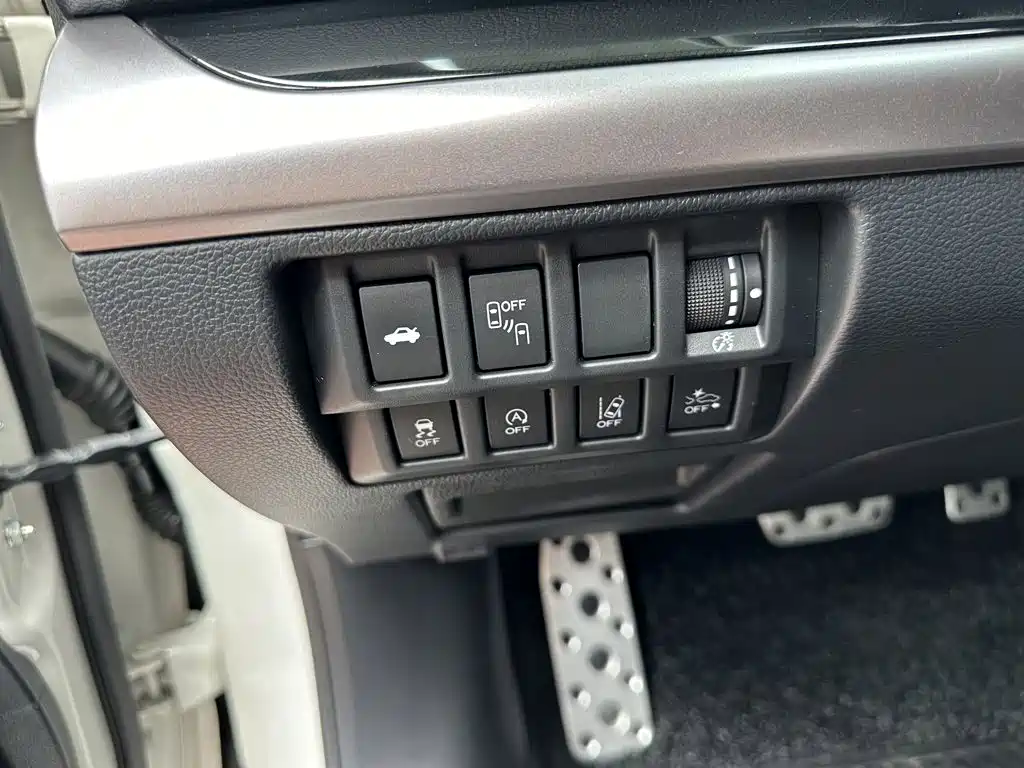 Subaru Legacy — миниатюра 14