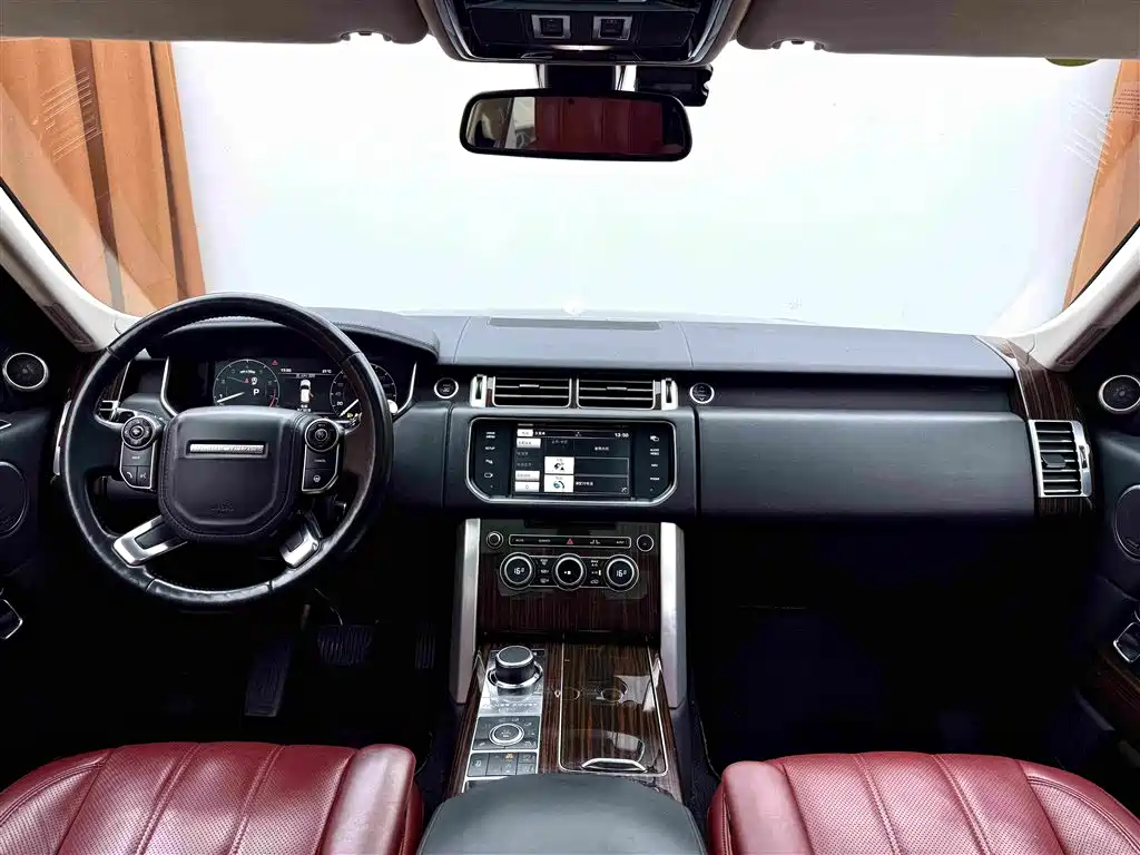 Land Rover Range Rover — миниатюра 9