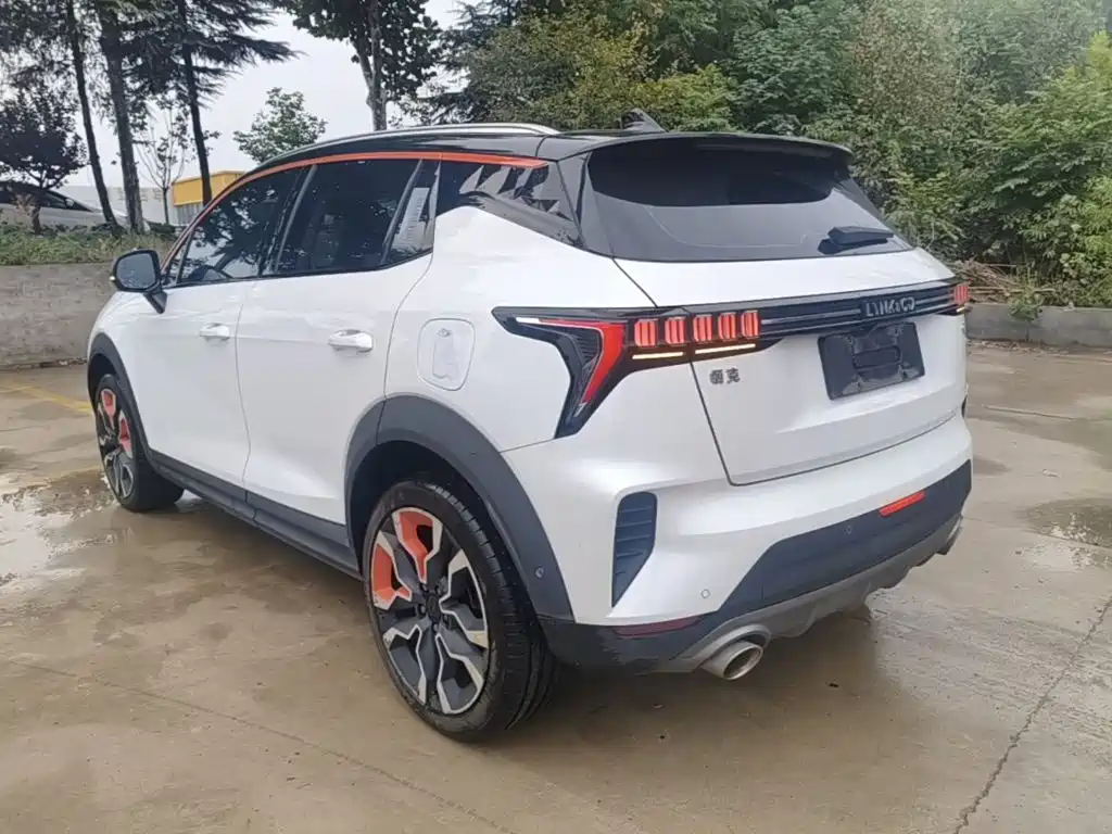 Lynk & Co 06 — миниатюра 5
