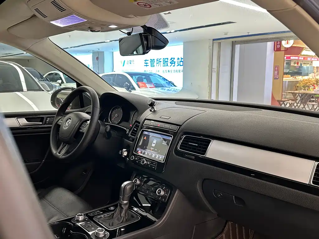 Volkswagen Touareg — миниатюра 13