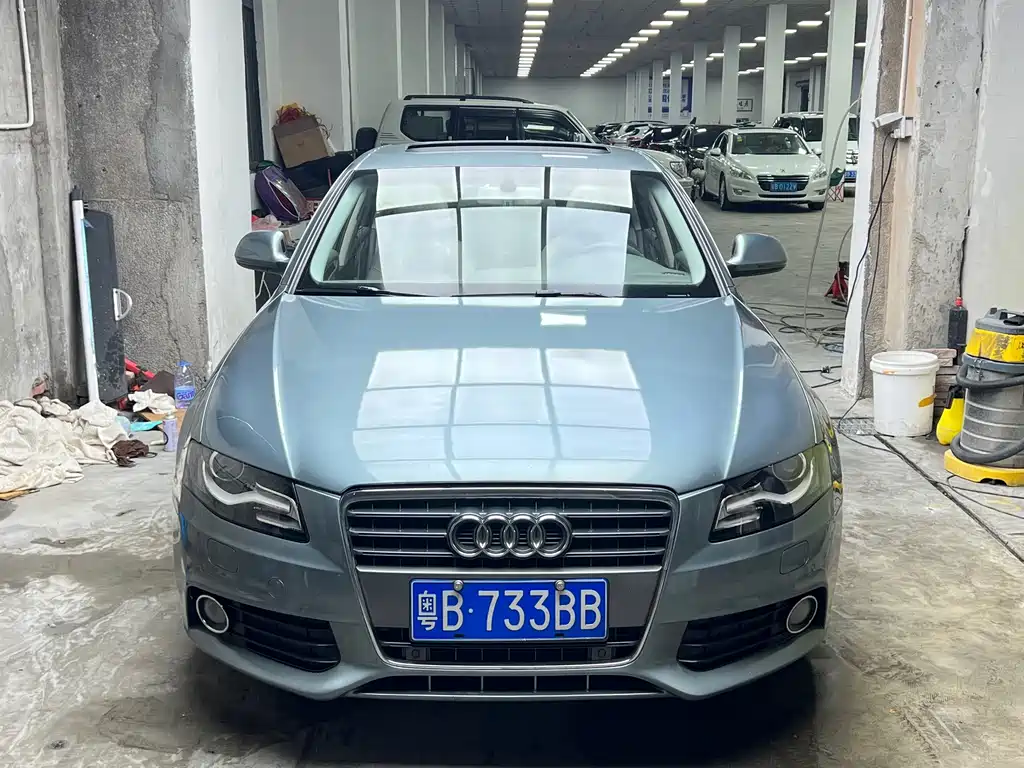 Audi A4L — миниатюра 2