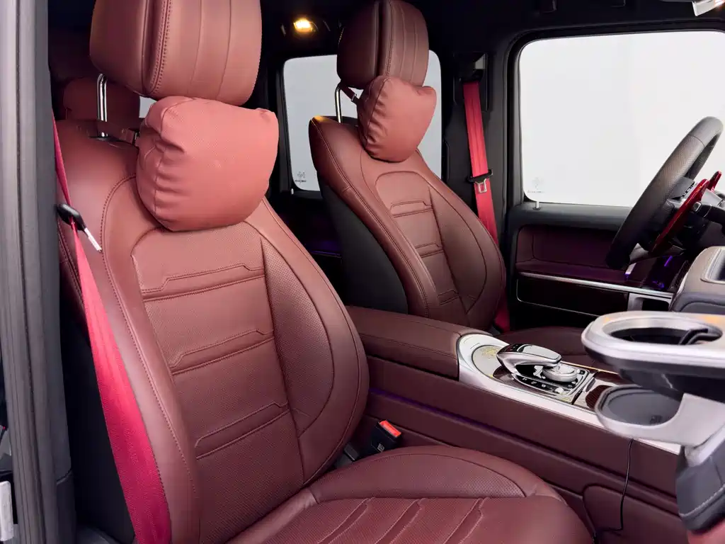Mercedes-Benz G-Class — миниатюра 13