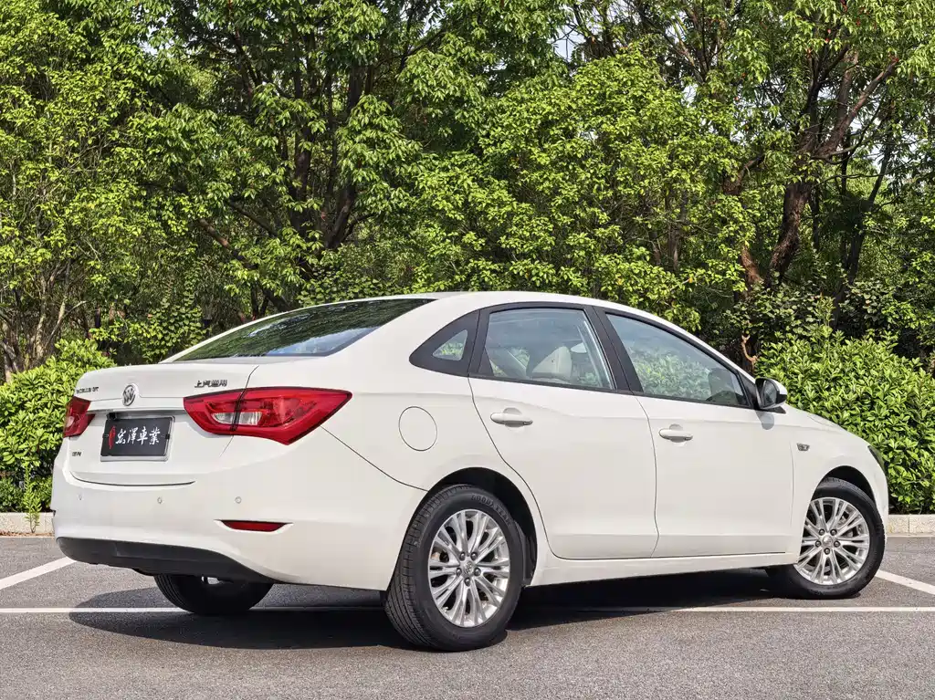 Buick Excelle — миниатюра 7