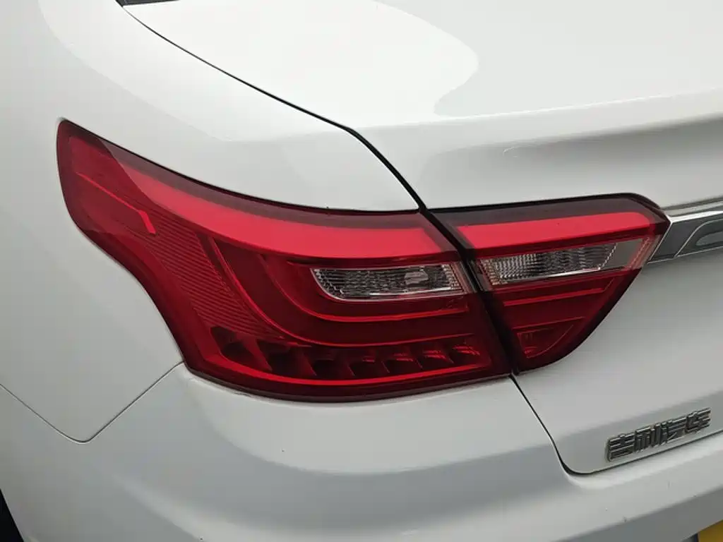 Geely Vision — миниатюра 14