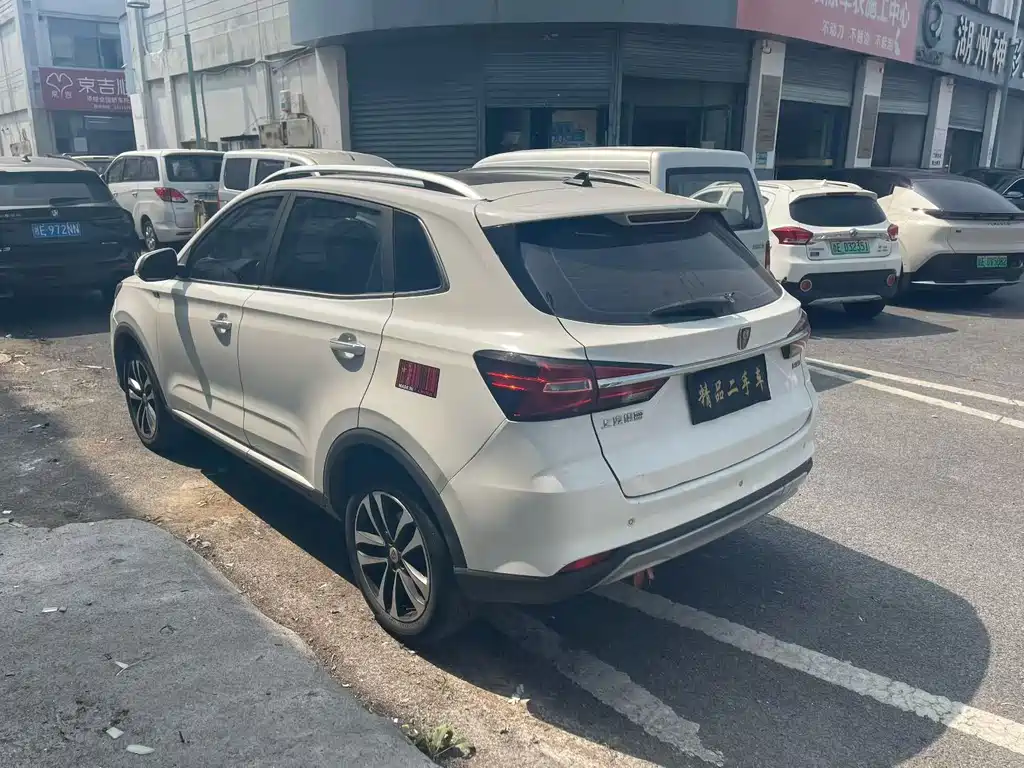 Roewe RX3 — миниатюра 9