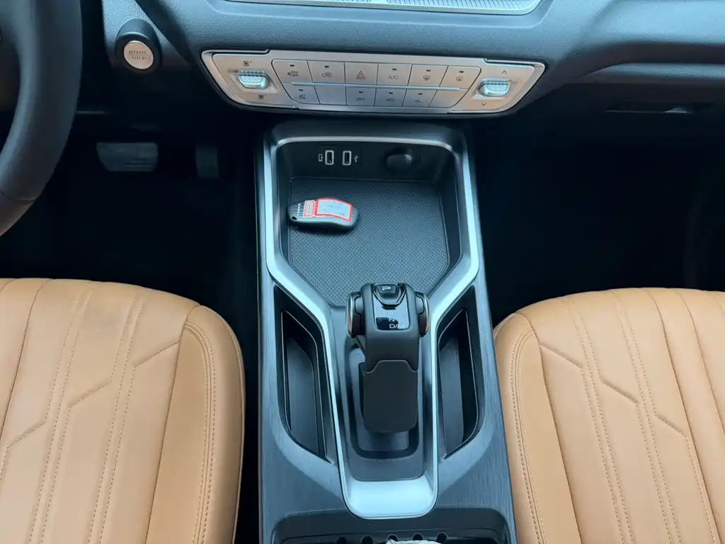 Haval H5 — миниатюра 8