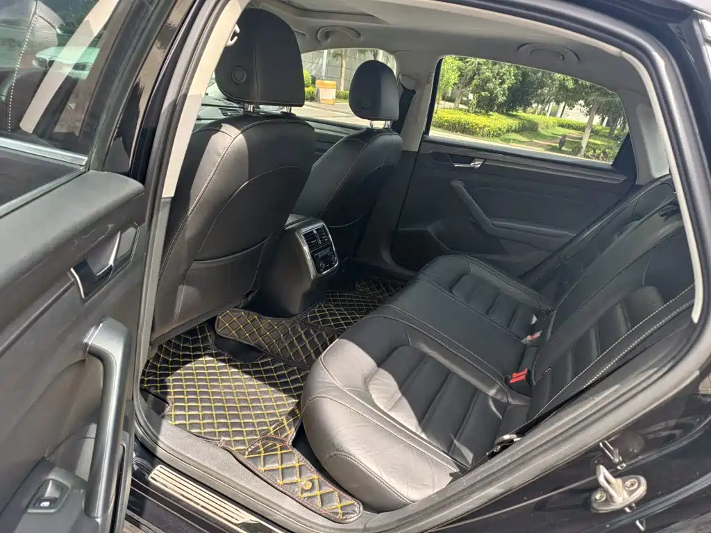 Volkswagen Passat — миниатюра 17
