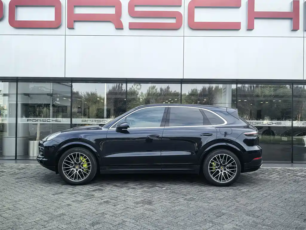 Porsche Cayenne Hybrid — миниатюра 3