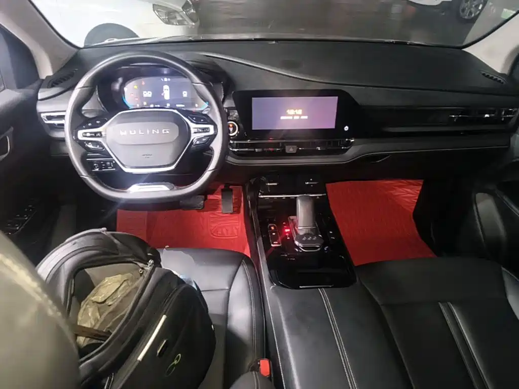 Wuling Victory — миниатюра 10