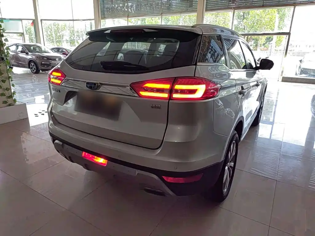 Geely Boyue — миниатюра 7