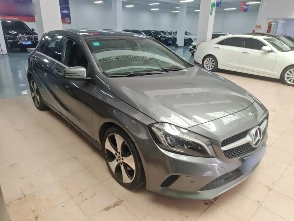 Mercedes-Benz A-Class (Import) — миниатюра 4