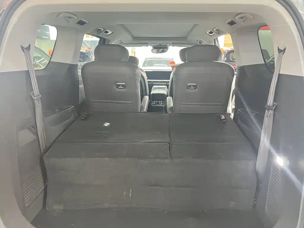 SAIC MAXUS EVERYONE 7