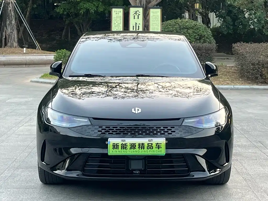 ZERO-RUNNING CAR ZERO RUN C01