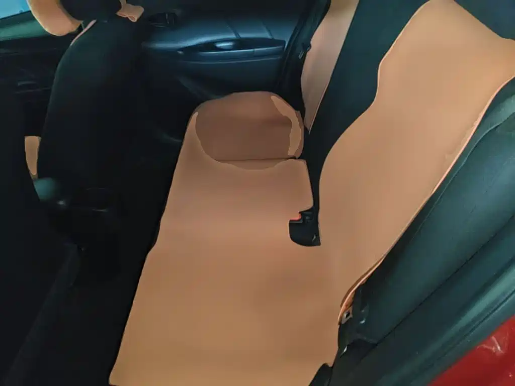 Toyota Yaris L — миниатюра 17