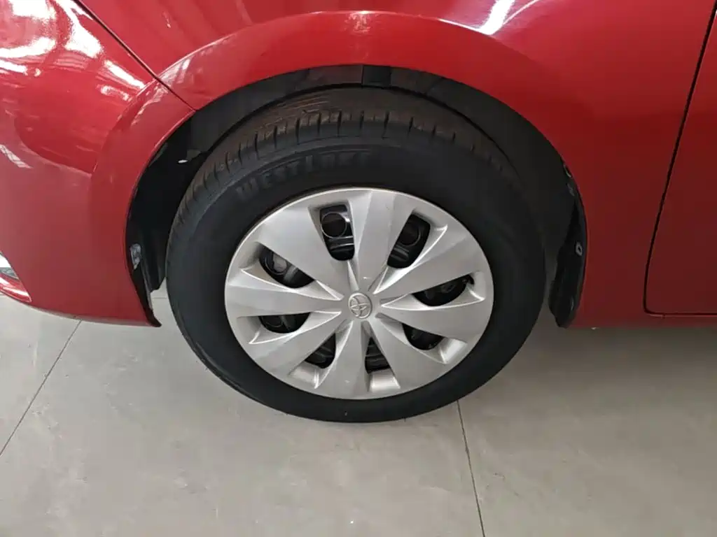 Toyota Yaris L — миниатюра 23