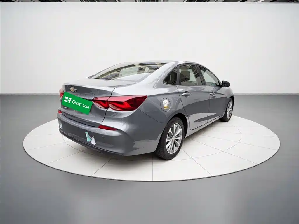 Chevrolet Monza 2021 320 AT Enjoy