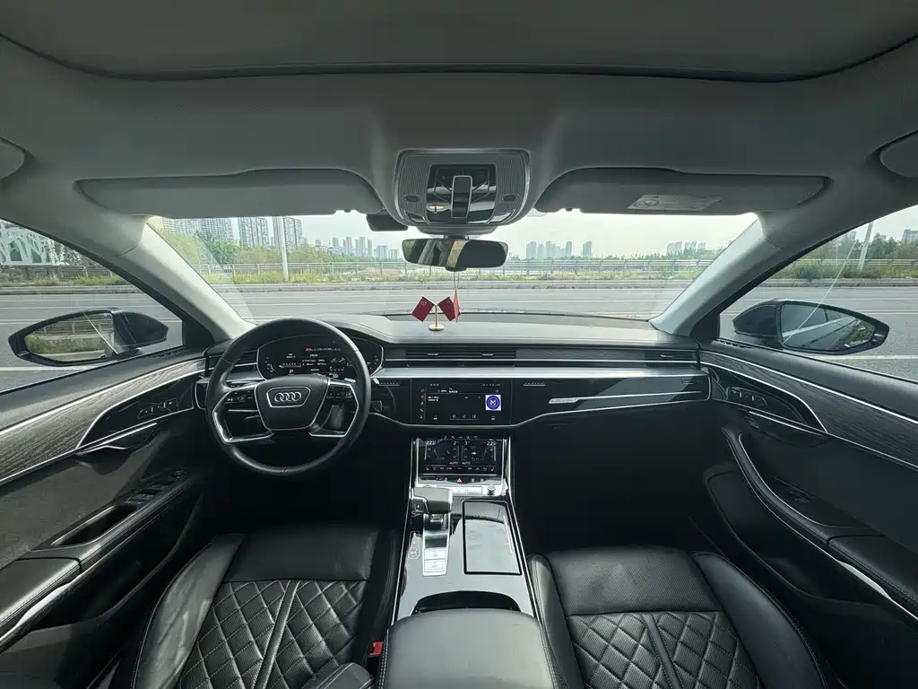 Audi A8 2023 A8L 50 TFSI quattro