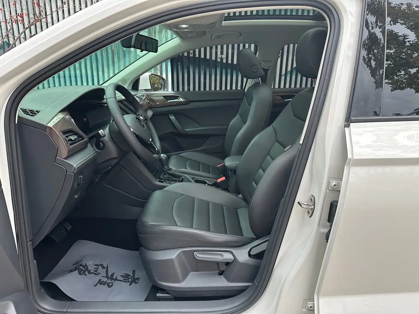 Volkswagen Ту Юэ