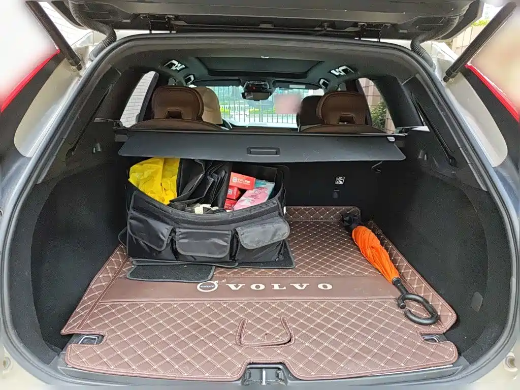 Volvo XC60 — миниатюра 10