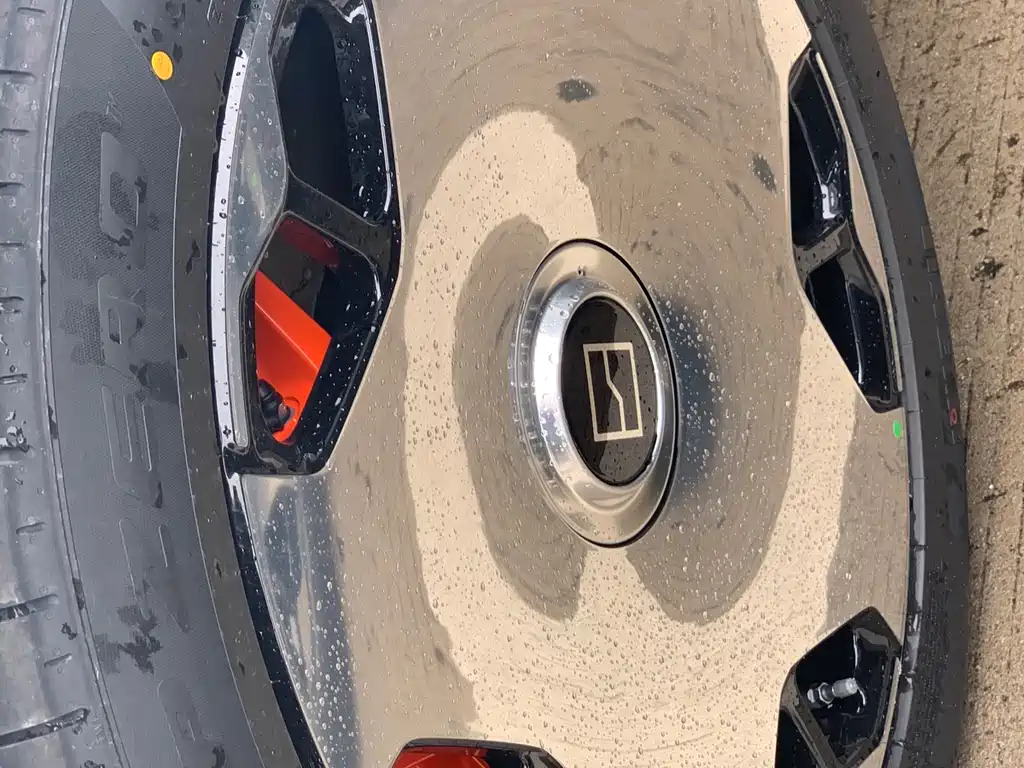 Zeekr 9X 2025 Hyper 70kWh
