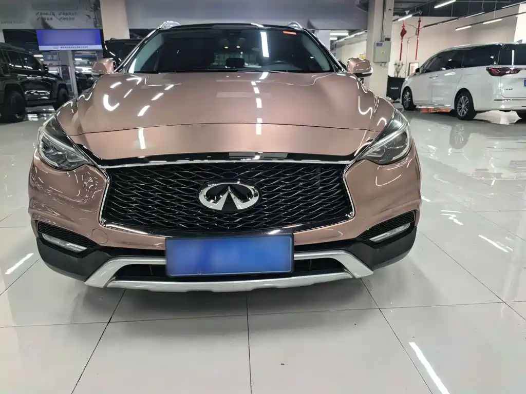 Infiniti QX30 — миниатюра 4