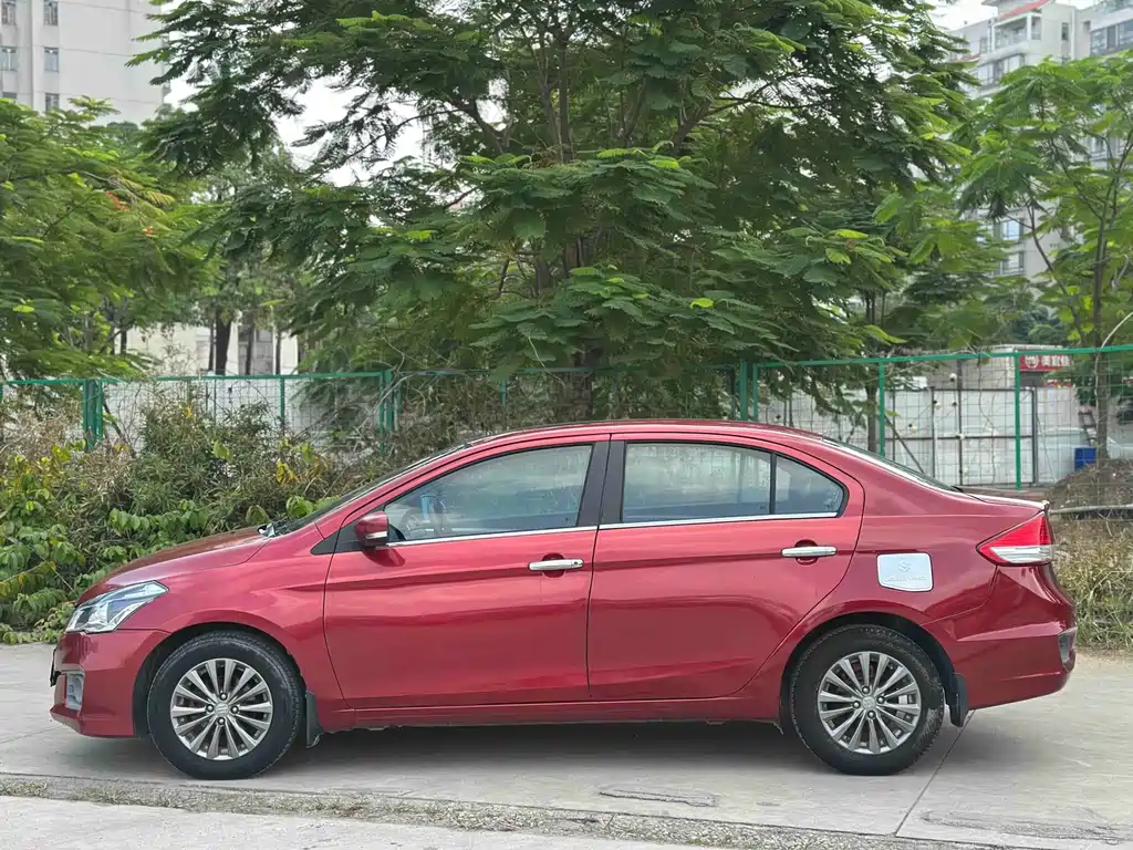Suzuki Alivio — миниатюра 2